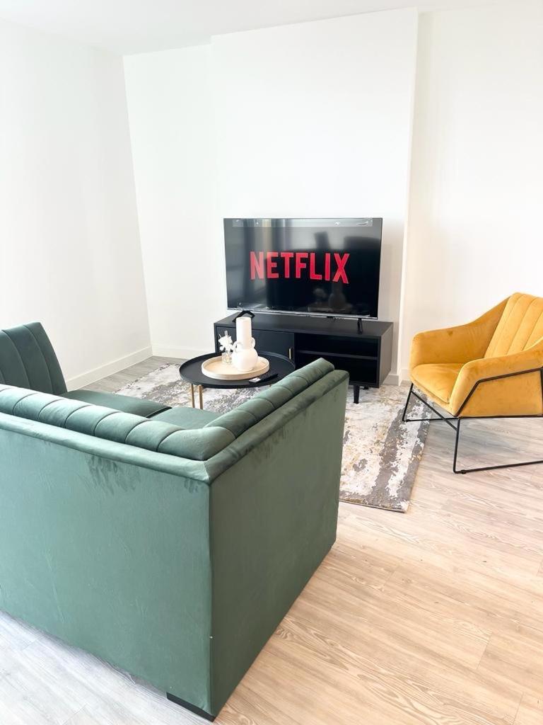 Luxury 2 Bed Apt With City View Manchester Esterno foto